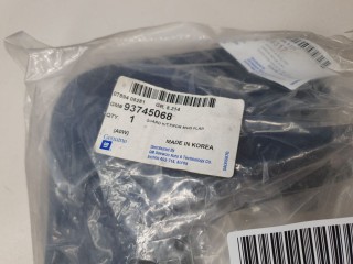 Комплект передних брызговиков, ориг. номер 93745068, Chevrolet Aveo T250 2006-2012