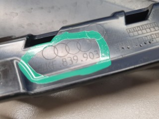 Накладка рамки двери задней левой, ориг. номер 4KE839903, Audi E-Tron 4K 2018-2023