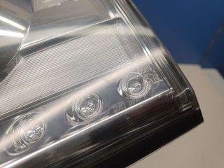 Фонарь в крышку правый, ориг. номер 265501LB1A, Nissan Patrol Y62 2010-2014