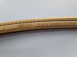 Накладка стекла передней правой двери, ориг. номер 8K0837480C, Audi A4 B8 2007-2012