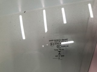 Стекло двери передней левой, ориг. номер 803135DA0A, Infiniti Q30 QX30 H15E