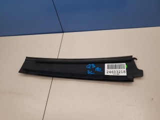 Накладка рамки двери задняя левая, ориг. номер 8U0839901C5FQ, Audi Q3 8U 2014-2018