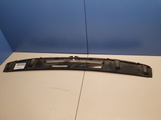 Кронштейн спойлера двери багажника, ориг. номер 960305DA1A, Infiniti Q30 QX30 H15E