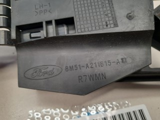 Кронштейн замка двери передний левый, ориг. номер 1716802, Ford Focus 3 2011-2015