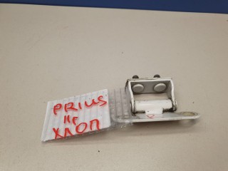Петля двери багажника, ориг. номер 6881047010, Toyota Prius W30
