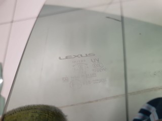 Стекло двери задней левой, ориг. номер 6811453150, Lexus IS SE30