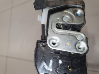 Замок двери передней левой, ориг. номер 813102Y000, Hyundai ix35 Tucson LM
