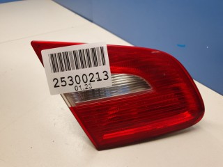 Фонарь в крышку левый, ориг. номер 3T5945093, Skoda Superb 3T 2008-2013