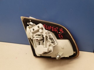 Фонарь в крышку правый, ориг. номер 3T5945094, Skoda Superb 3T 2008-2013