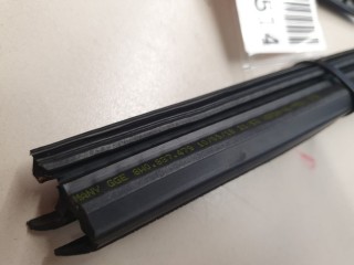 Накладка стекла передней левой двери, ориг. номер 8W0837479, Audi A4 B9 2015-2020