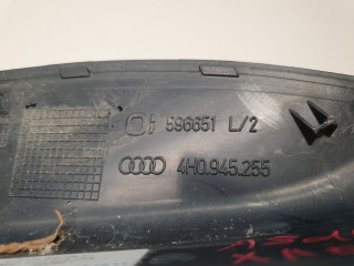 Накладка заднего левого фонаря, ориг. номер 4H0945255, Audi A8 S8 D4 2013-2017