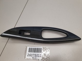 Накладка обшивки двери задней правой, ориг. номер 829603WU0A, Infiniti QX50 J55