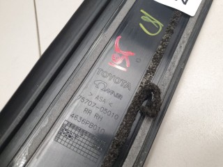 Накладка рамки двери задняя правая, ориг. номер 7570705010, Toyota Avensis T27 2011-2015