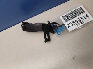 Кронштейн двери передней правой, ориг. номер 68268763AA, Jeep Renegade BU