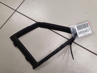 Уплотнитель стекла передней левой двери, ориг. номер 6821647010, Toyota Prius W50