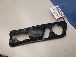 Кронштейн ручки задней правой внутренней, ориг. номер 5N0839198, Volkswagen Tiguan 2011-2019