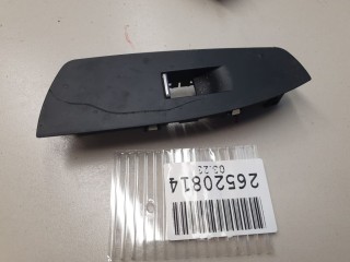 Накладка обшивки двери передней правой, ориг. номер 51417224212, BMW 7 F01 F02 2008-2012