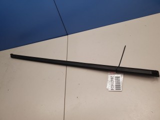 Накладка стекла передней левой двери, ориг. номер 1746923, Ford Fiesta Mk6 2012-2019