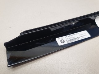 Накладка рамки двери задняя левая, ориг. номер 51357416539, BMW X4 G02 2018-2021