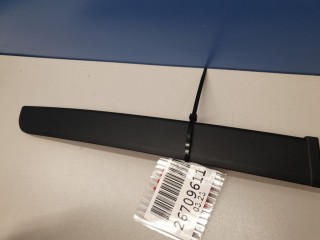 Накладка рамки двери задняя левая, ориг. номер 51359141423, BMW 7 F01 F02 2008-2012