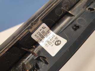 Накладка заднего фонаря правая, ориг. номер 63214881398, BMW 7 F01 F02 2008-2012