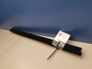 Накладка стекла передней левой двери, ориг. номер 51337178003, BMW 7 F01 F02 2008-2012