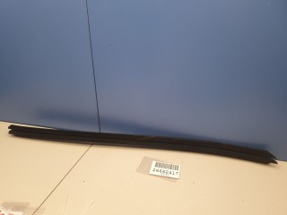 Накладка стекла передней правой двери, ориг. номер 4G0837480A, Audi A6 S6 C7
