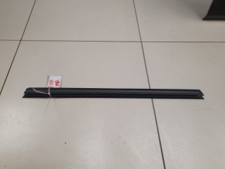 Накладка стекла передней правой двери, ориг. номер 51337182278, BMW 5 F10 2009-2013