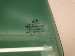 Стекло двери задней левой, ориг. номер 834112S010, Hyundai ix35 Tucson LM