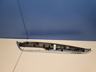 Накладка обшивки двери передней правой, ориг. номер 2627318, Cadillac XT5 2016-2019