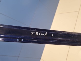 Молдинг накладки порога левый, ориг. номер 1012215-00-G, Tesla Model S 2012-2016
