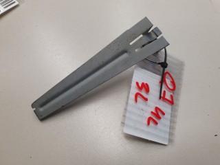 Кронштейн обшивки двери задней левой, ориг. номер 4L0839957, Audi Q7 4L 2009-2015