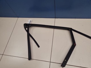 Уплотнитель стекла двери задний правый, ориг. номер 98112467XT, Peugeot 3008 P84