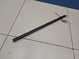 Накладка стекла задней правой двери, ориг. номер 9811247080, Peugeot 3008 P84