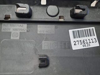 Молдинг двери правый передний, ориг. номер 98114040VV, Peugeot 3008 P84