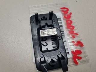 Накладка обшивки двери задней левой, ориг. номер LR082009, Land Rover Discovery 2017-2021