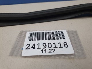 Накладка стекла передней левой двери, ориг. номер 8U0837479B, Audi Q3 8U 2014-2018
