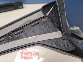 Накладка спойлера двери багажника правая, ориг. номер H1BBA442A92A, Ford Fiesta Mk7 2017-2021
