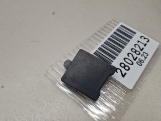 Заглушка накладки двери багажника, ориг. номер BJT650819, Mazda 3 BM 2013-2016