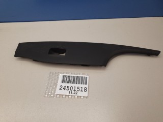 Накладка кнопки стеклоподъемника передней правой, ориг. номер 935773Z000HZ, Hyundai i40 2011-2015