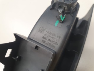 Накладка обшивки двери задней левой, ориг. номер 13438546, Opel Astra K 2015-2019