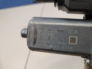 Моторчик стеклоподъёмника задний правый, ориг. номер 9811864480, Peugeot 3008 P84