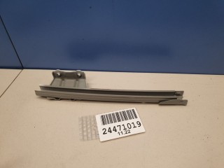 Направляющая стекла передней правой двери, ориг. номер 6740133100, Toyota Camry V70