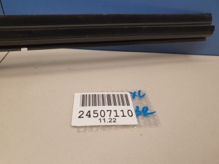 Накладка стекла задней правой двери, ориг. номер 5757A227, Mitsubishi Outlander CW XL