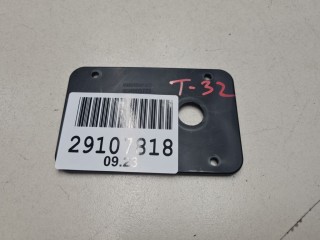 Кронштейн кнопки открывания багажника, ориг. номер KH4003723, Nissan X-Trail T32 2013-2019