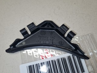 Кронштейн рамки двери задней правой, ориг. номер 7L0839152, Volkswagen Touareg 2002-2007