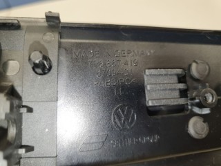 Накладка обшивки двери задней левой, ориг. номер 7P6867469EDOZ, Volkswagen Touareg 2010-2014