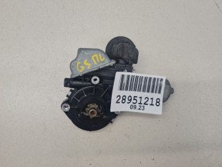 Моторчик стеклоподъёмника передний левый, ориг. номер 8572030360, Lexus GS L10