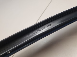 Накладка рамки двери задняя левая, ориг. номер A2126900387, Mercedes E-klasse W212 2009-2013