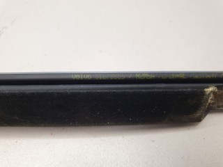 Накладка стекла передней левой двери, ориг. номер 31278605, Volvo V40 (V40 Cross Country)